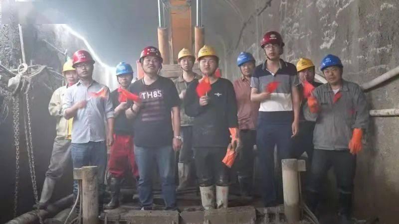 逃离神秘老林